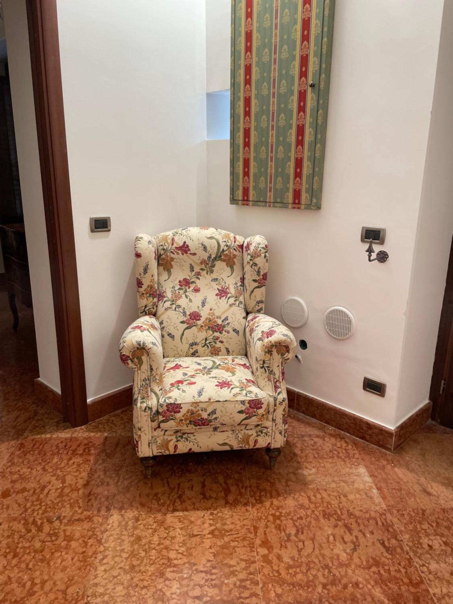 Daniel's Winter Apartment *